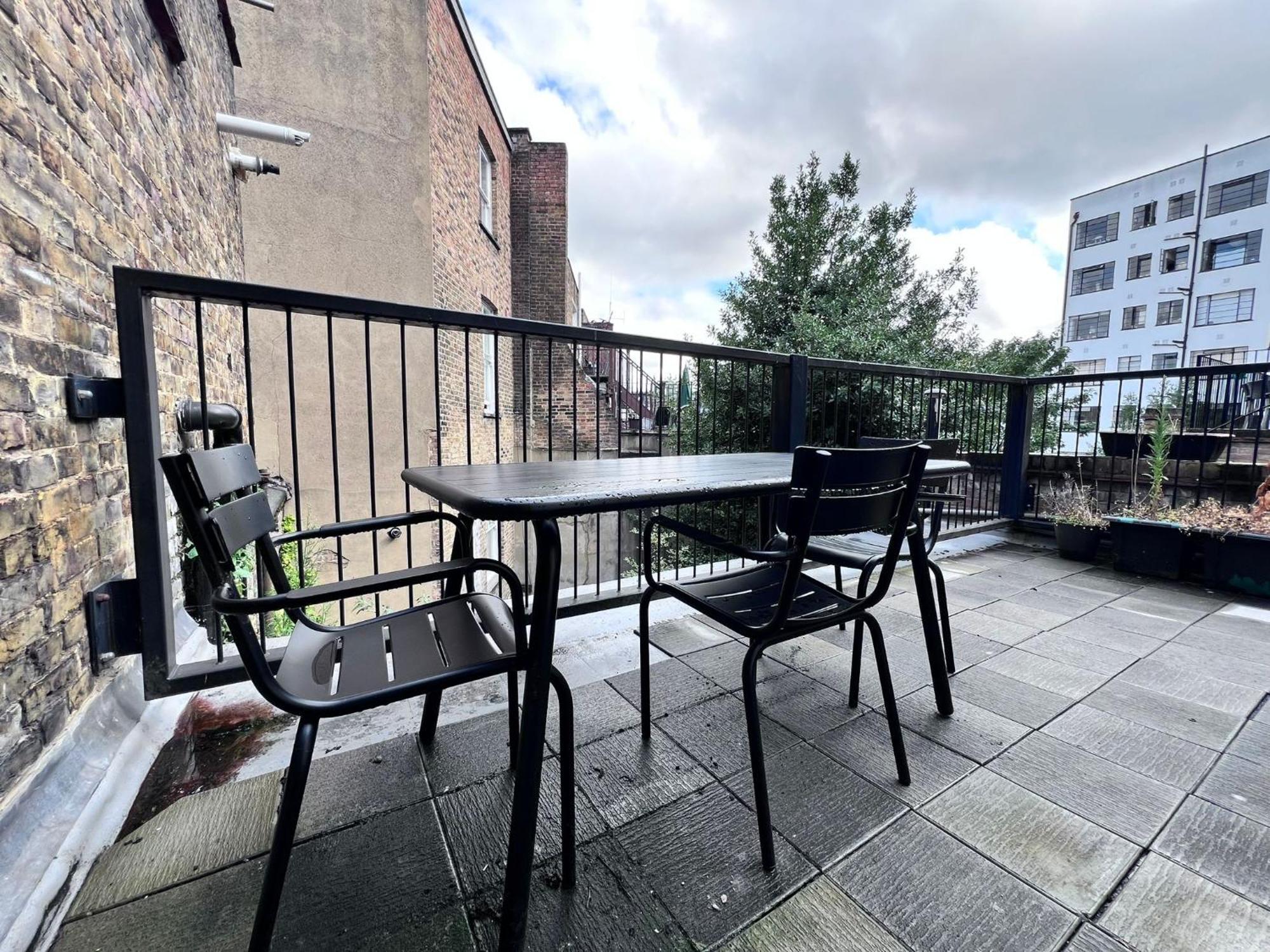 Luxury 2-Bedroom Flat In Camden Londra Esterno foto